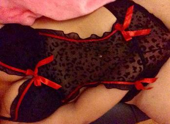 , 20  female escort, Montreal