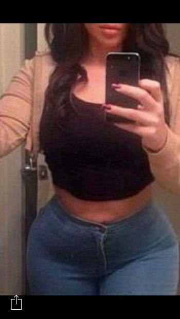 , 19 Latino/Hispanic female escort, Montreal
