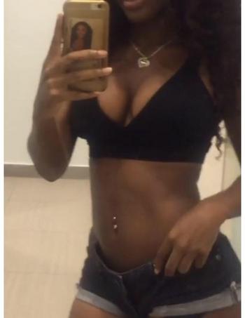 , 20  female escort, Montreal