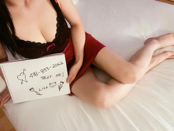 , 24  female escort, Montreal