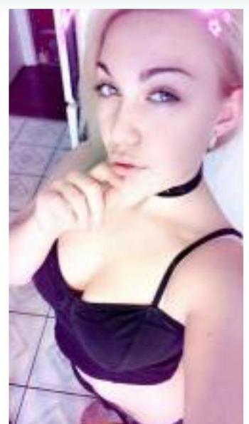 , 20  female escort, Montreal