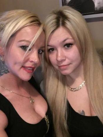 , 20  female escort, Montreal