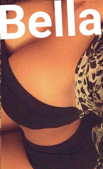 , 23  female escort, Montreal
