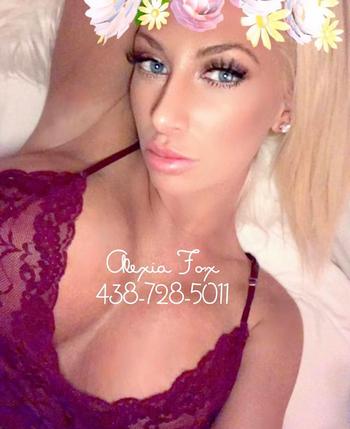 , 24  female escort, Montreal