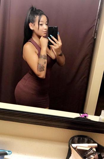 , 24  female escort, Montreal