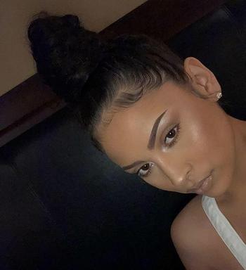 , 21  female escort, Montreal