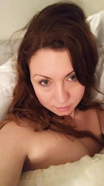 , 35  female escort, Montreal