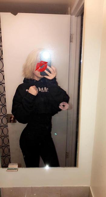 , 18  female escort, Montreal