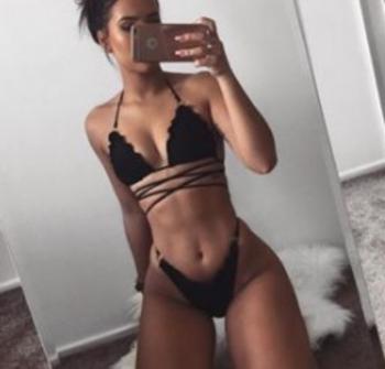 , 21  female escort, Montreal