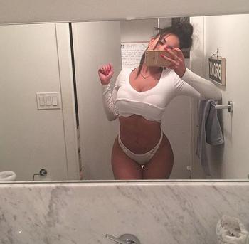 , 20  female escort, Montreal