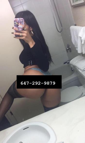 , 22  female escort, Montreal