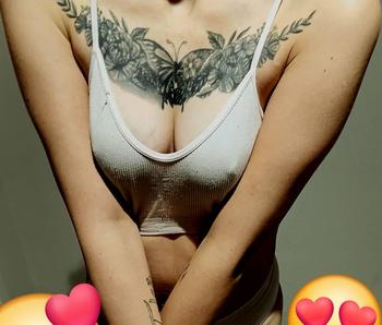 Lexy, 21 Caucasian/White female escort, Montreal