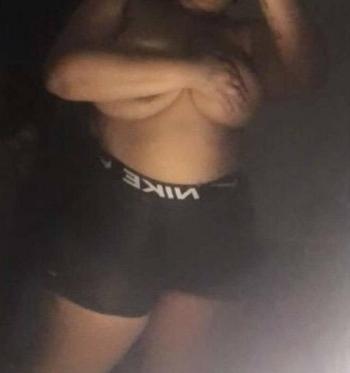 Lovely, 22 Black female escort, Montreal