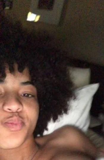 Leacyxx, 20 Mixed female escort, Montreal