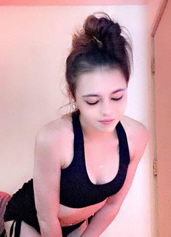 Ava Reiignx, 26 Caucasian/White female escort, Montreal
