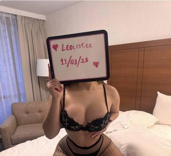 Lia, 21 Caucasian/White female escort, Montreal